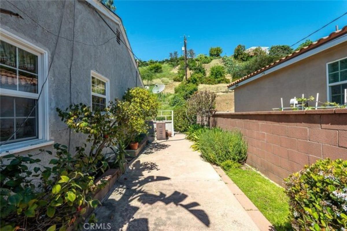 Picture of Home For Sale in Monterey Park, California, United States