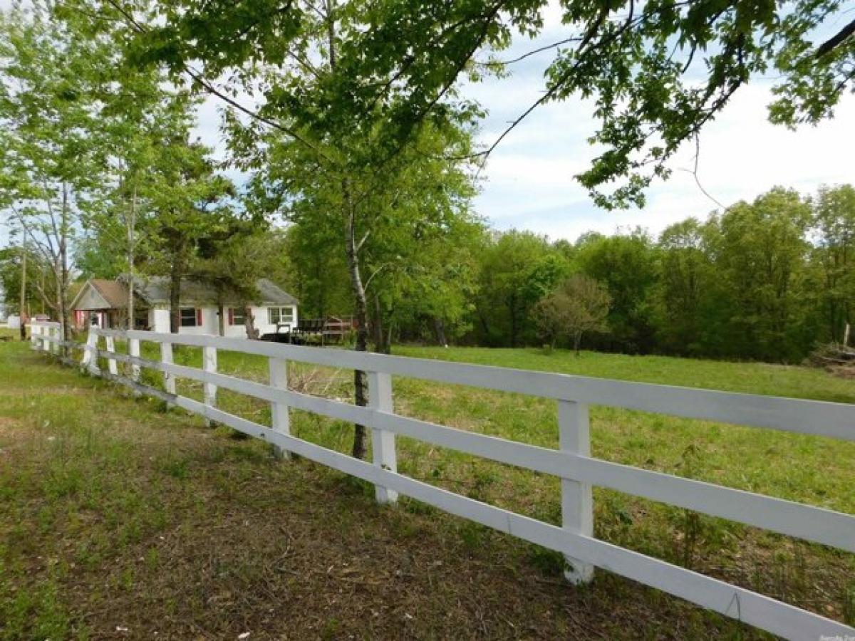 Picture of Home For Sale in Ravenden, Arkansas, United States