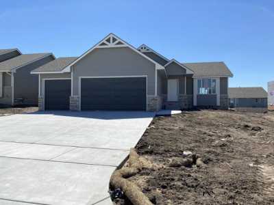 Home For Sale in Bel Aire, Kansas