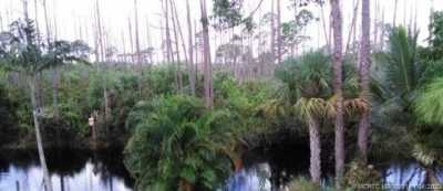 Residential Land For Sale in Hobe Sound, Florida