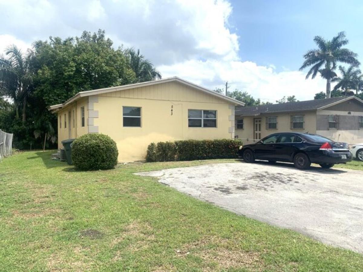 Picture of Home For Sale in Belle Glade, Florida, United States