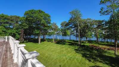 Home For Sale in Wainscott, New York