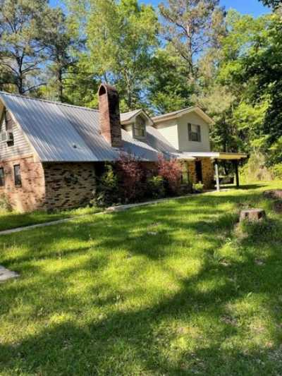 Home For Sale in Meadville, Mississippi