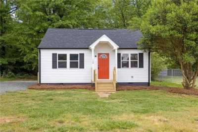 Home For Sale in Denton, North Carolina