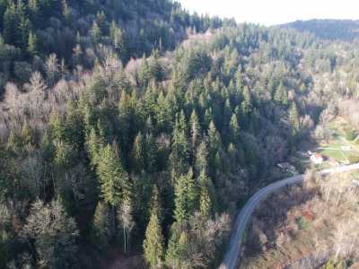 Residential Land For Sale in Issaquah, Washington