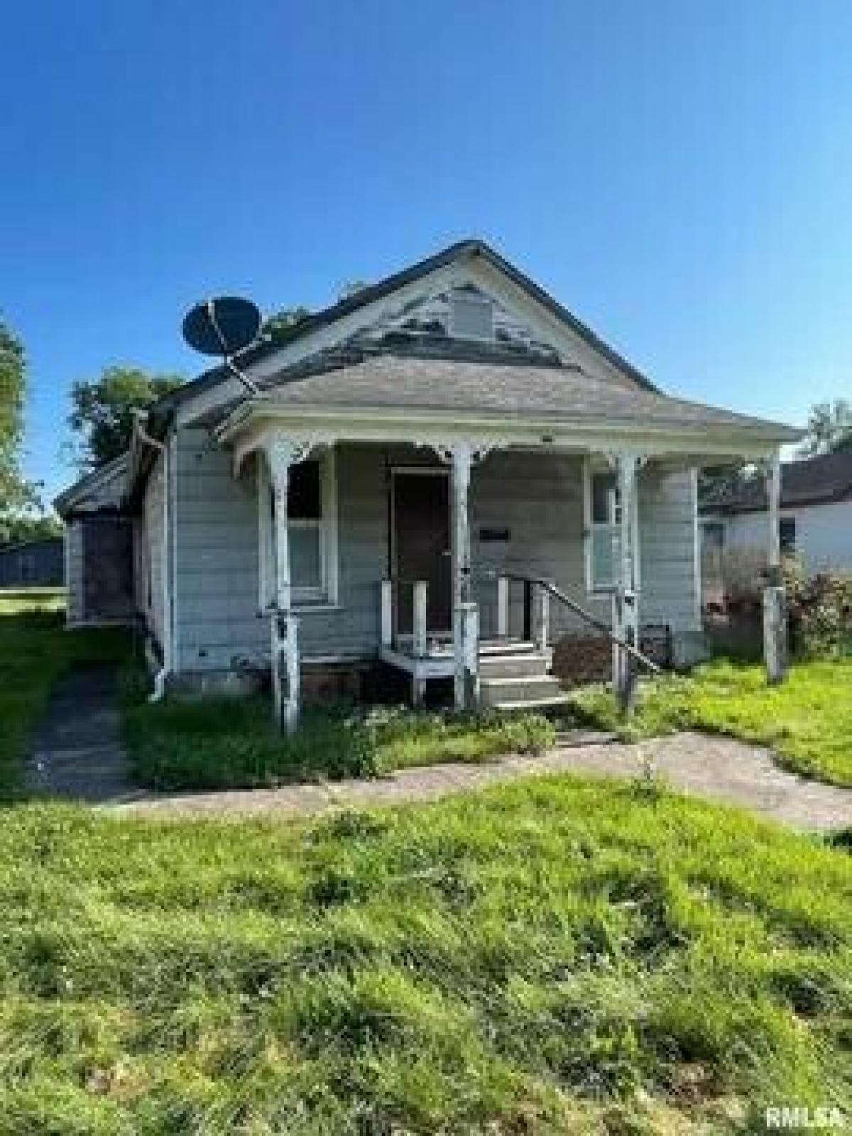 Picture of Apartment For Sale in Lincoln, Illinois, United States