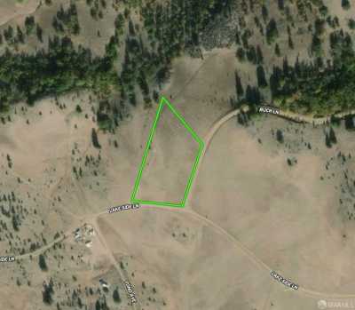 Residential Land For Sale in Montague, California