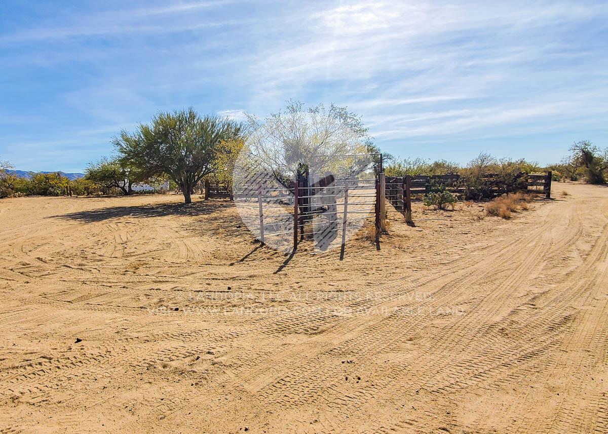 Picture of Residential Land For Sale in Tucson, Arizona, United States