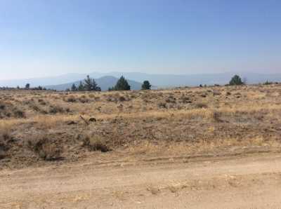Residential Land For Sale in Chiloquin, Oregon