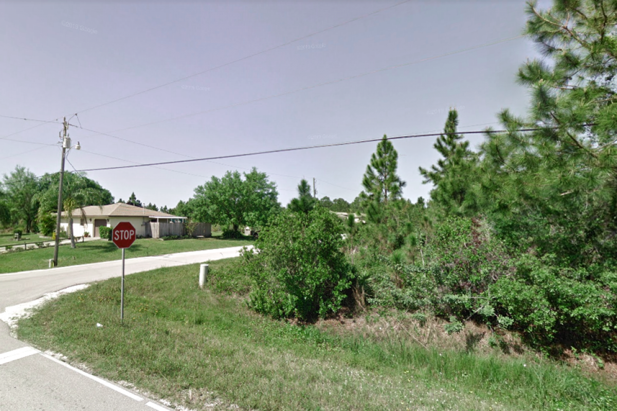 Picture of Residential Land For Sale in Punta Gorda, Florida, United States