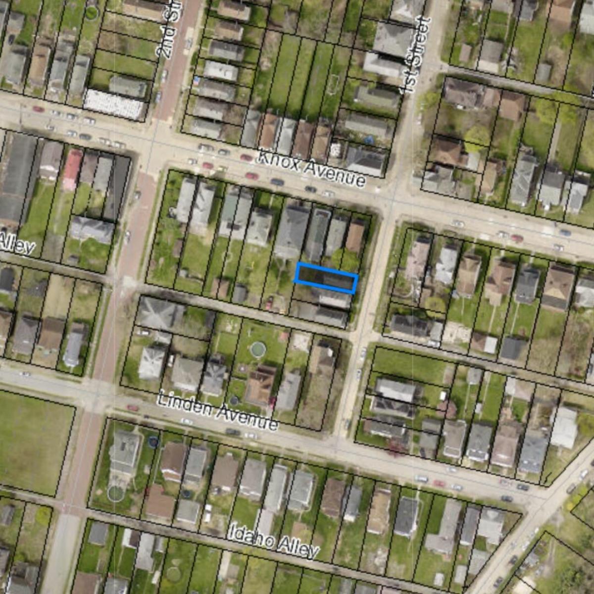 Picture of Apartment For Sale in Monessen, Pennsylvania, United States