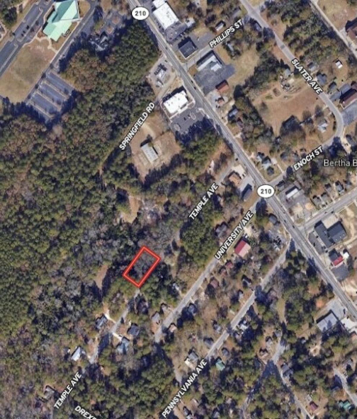 Picture of Residential Land For Sale in Fayetteville, North Carolina, United States