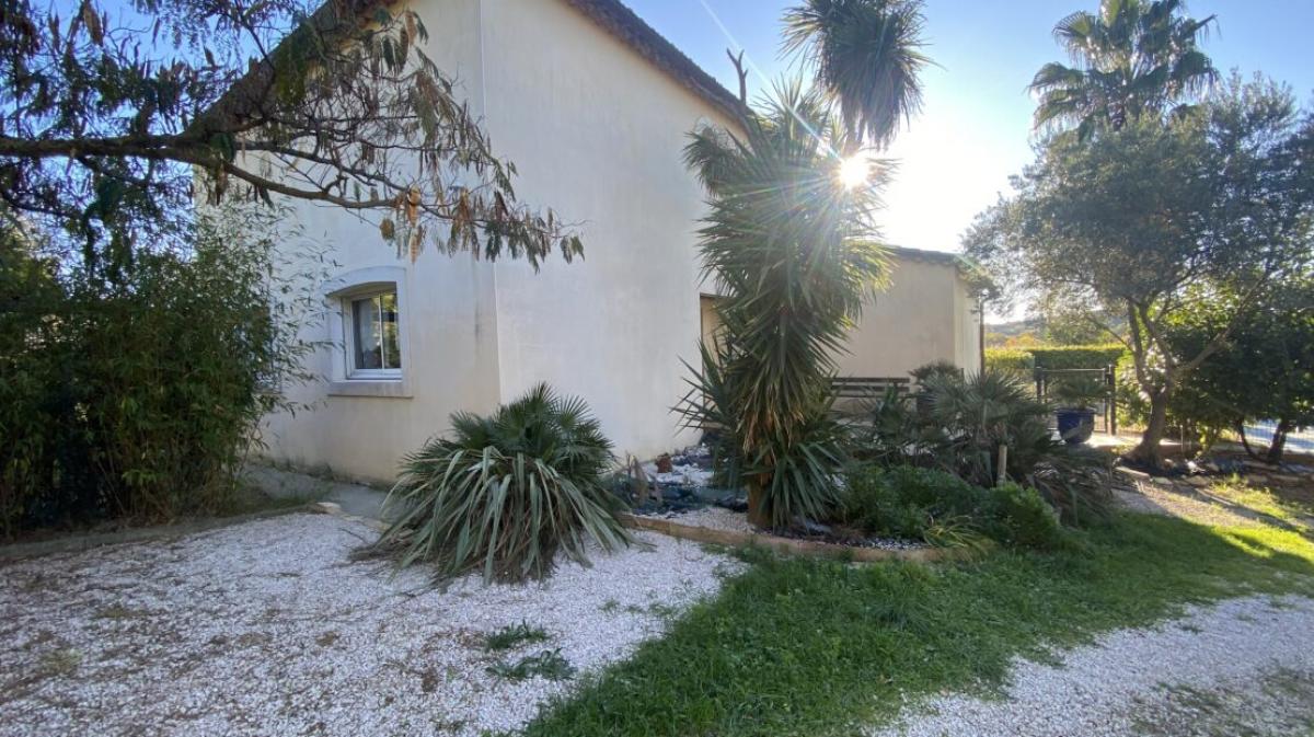 Picture of Home For Sale in Roujan, Other, France