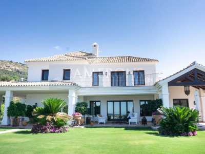 Villa For Sale in Benahavis, Spain