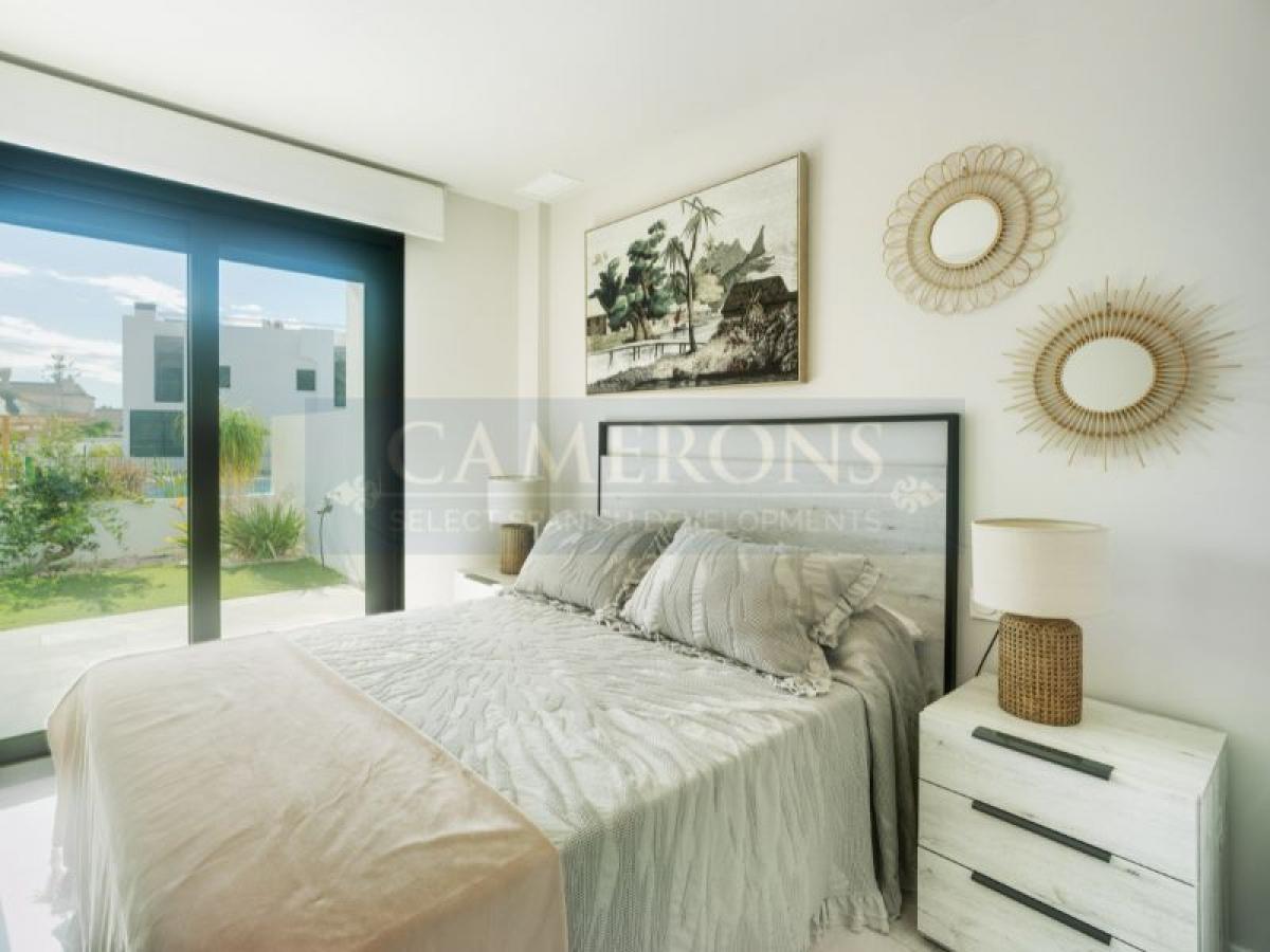 Picture of Apartment For Sale in Torre De La Horadada, Alicante, Spain