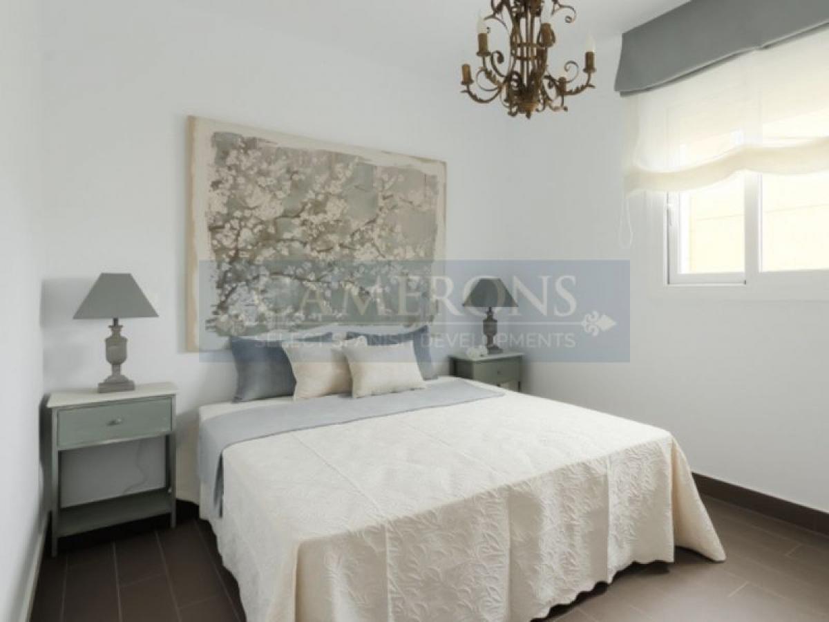 Picture of Home For Sale in Gran Alacant, Alicante, Spain