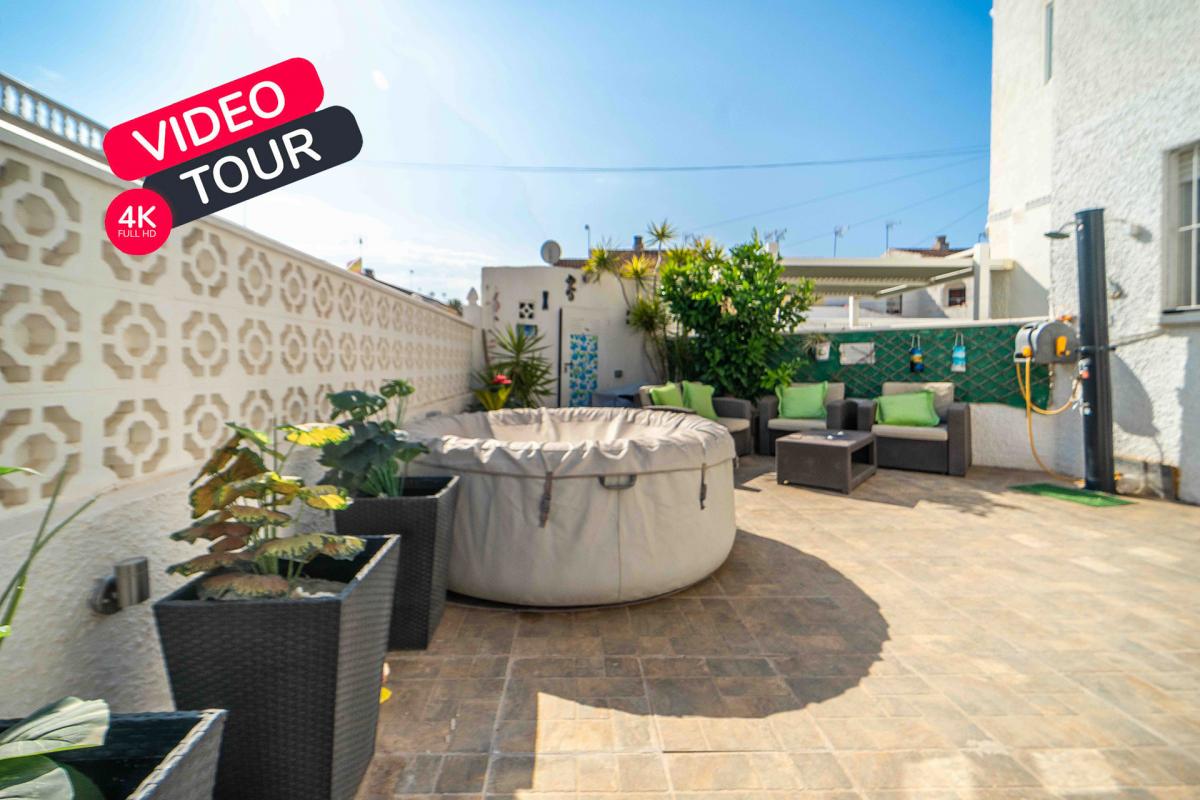 Picture of Apartment For Sale in Los Alcazares, Alicante, Spain