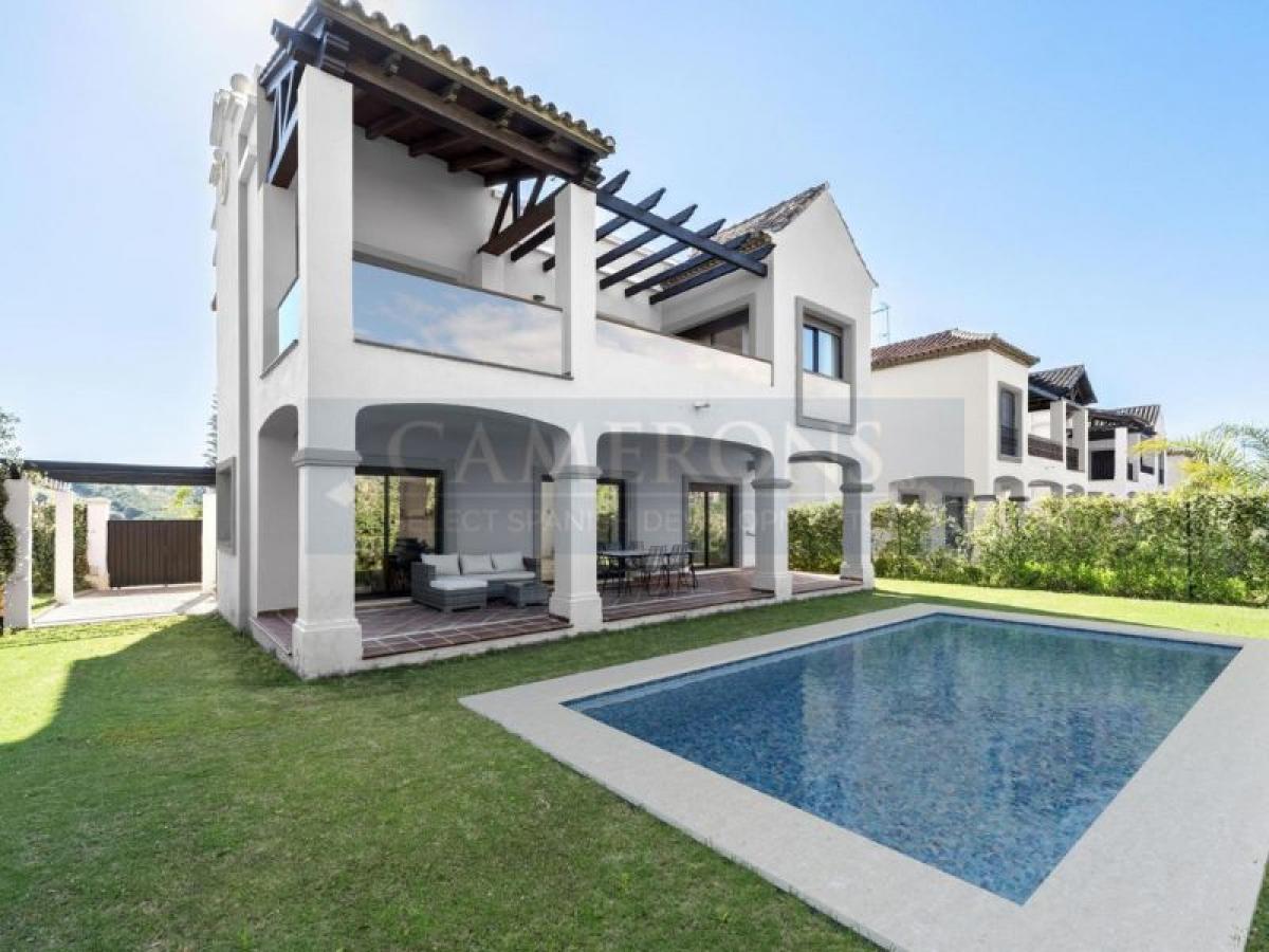 Picture of Villa For Sale in Estepona, Malaga, Spain