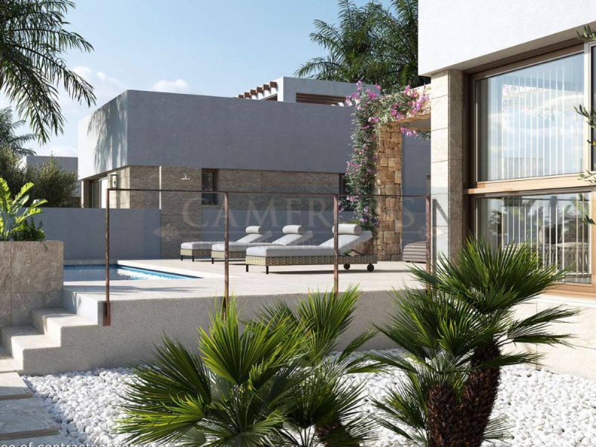 Picture of Villa For Sale in Quesada, Andalucia, Spain