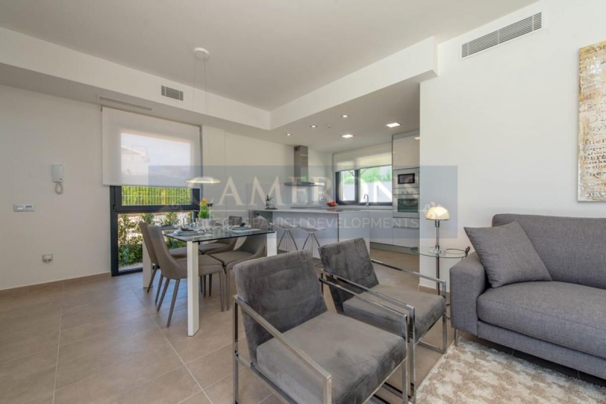 Picture of Villa For Sale in Santiago De La Ribera, Murcia, Spain