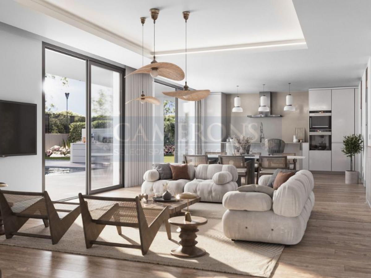 Picture of Villa For Sale in Sotogrande, Cadiz, Spain