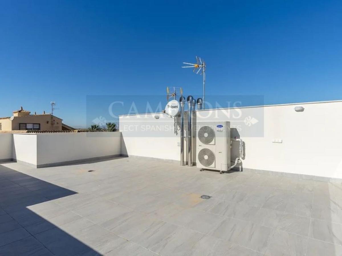 Picture of Villa For Sale in Los Belones, Murcia, Spain