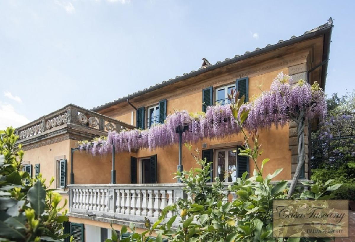 Picture of Villa For Sale in Montecatini Terme, Tuscany, Italy