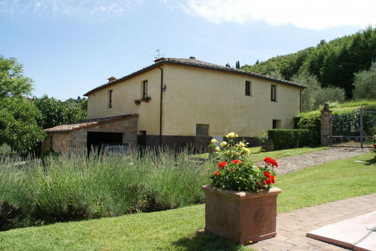 Picture of Home For Sale in Sarteano, Tuscany, Italy