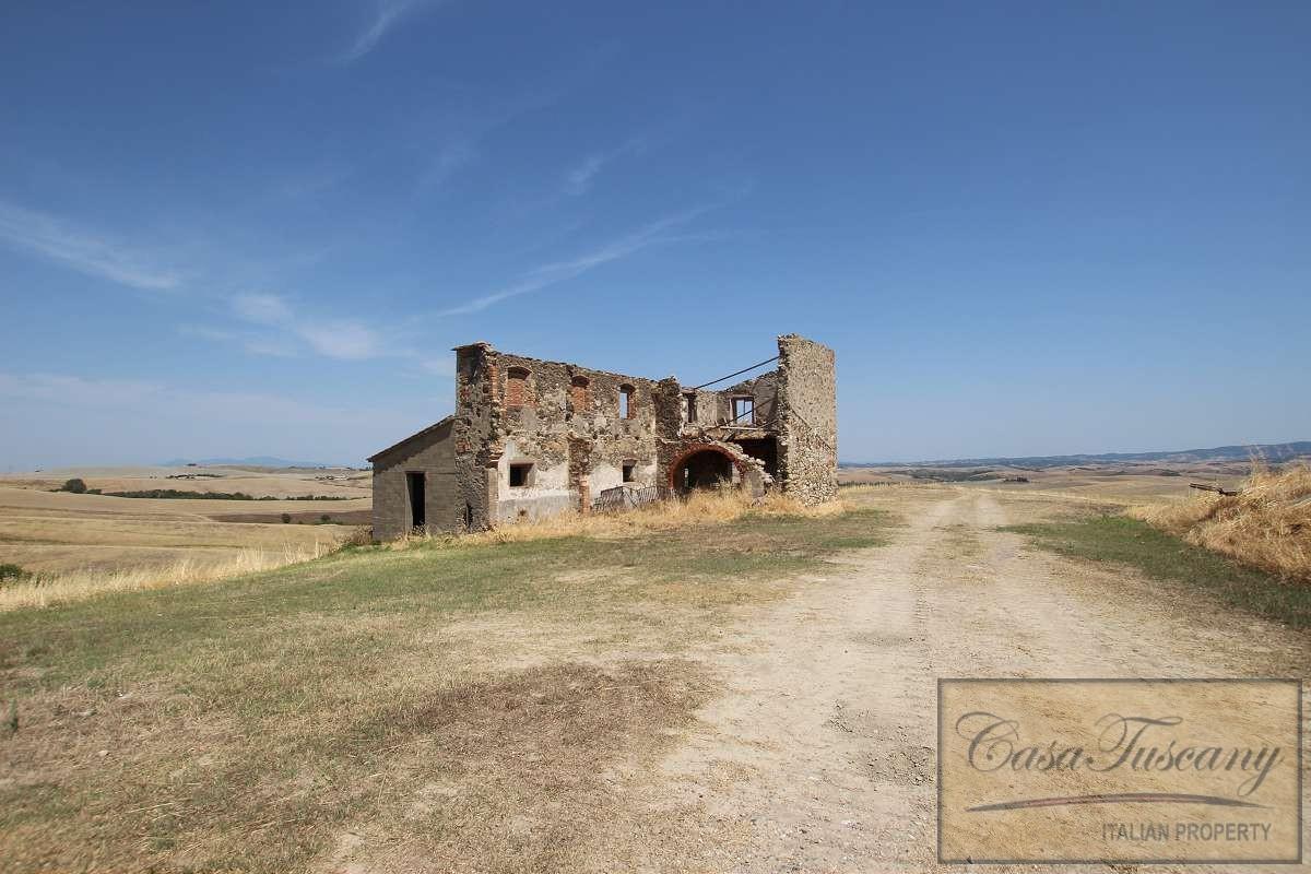 Picture of Residential Land For Sale in Volterra, Tuscany, Italy