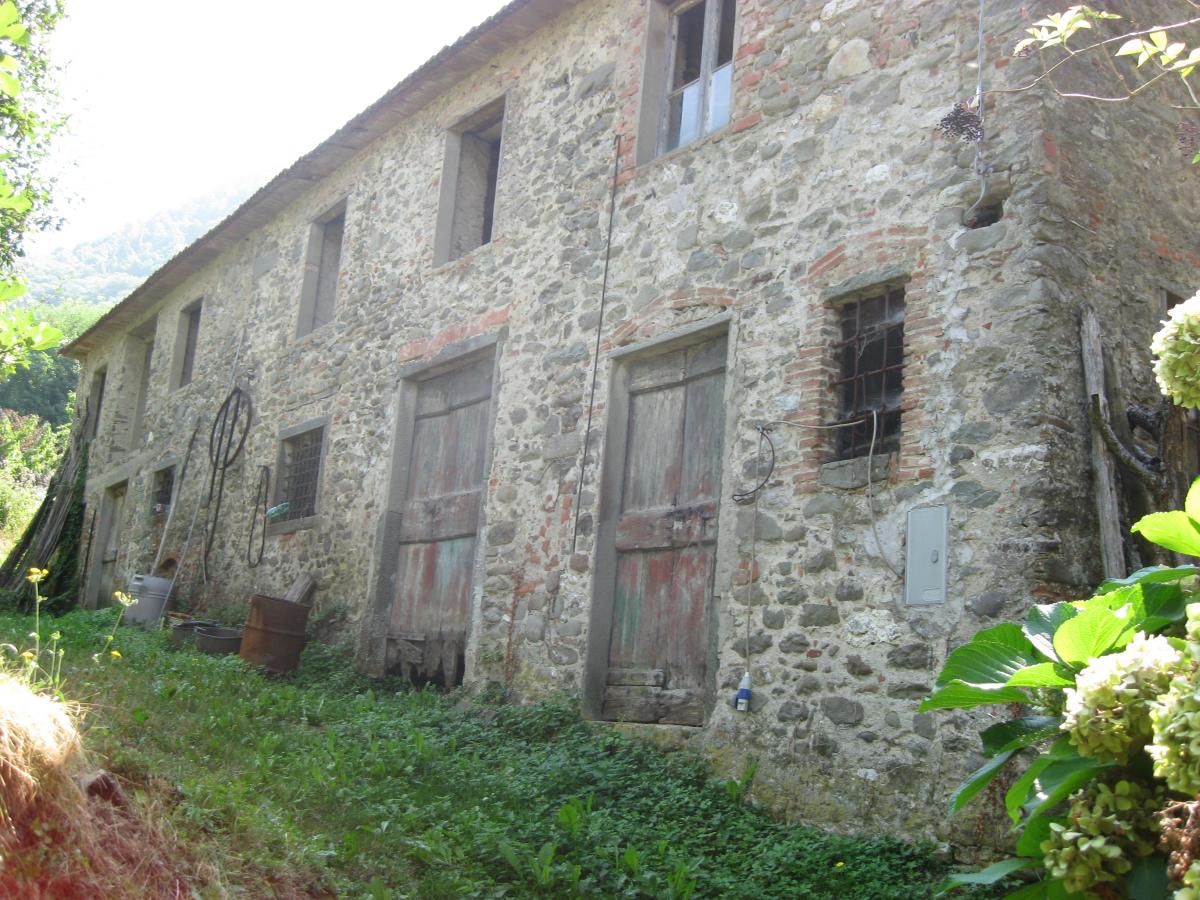 Picture of Home For Sale in Borgo A Mozzano, Tuscany, Italy