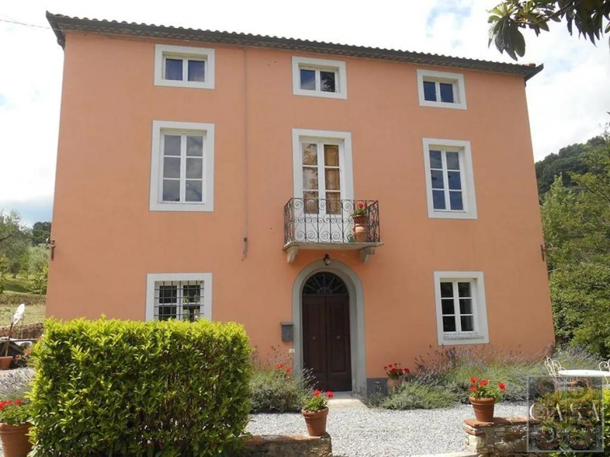 Picture of Villa For Sale in Borgo A Mozzano, Tuscany, Italy
