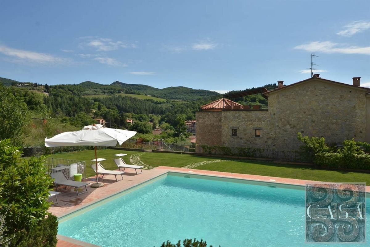Picture of Villa For Sale in Gaiole In Chianti, Tuscany, Italy