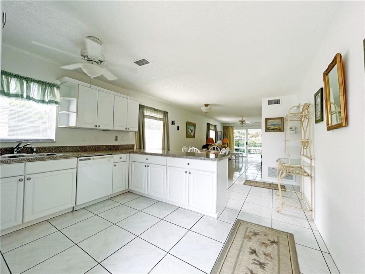 Picture of Condo For Sale in Indian River Shores, Florida, United States