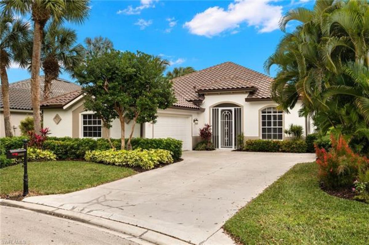Picture of Home For Sale in Estero, Florida, United States