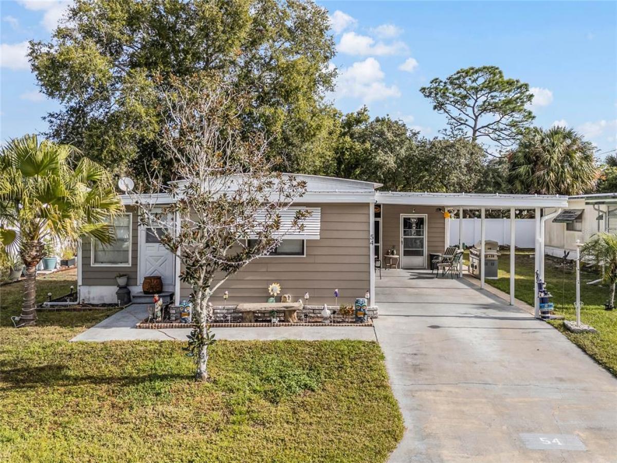 Picture of Mobile Home For Sale in Leesburg, Florida, United States