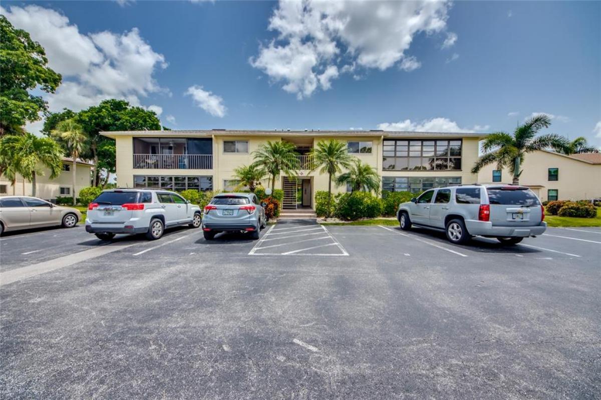 Picture of Condo For Sale in North Fort Myers, Florida, United States