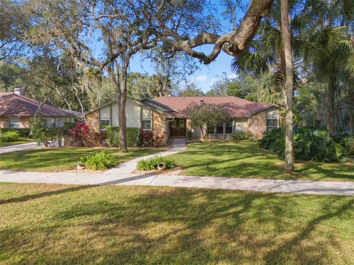 Picture of Home For Sale in Lake Mary, Florida, United States