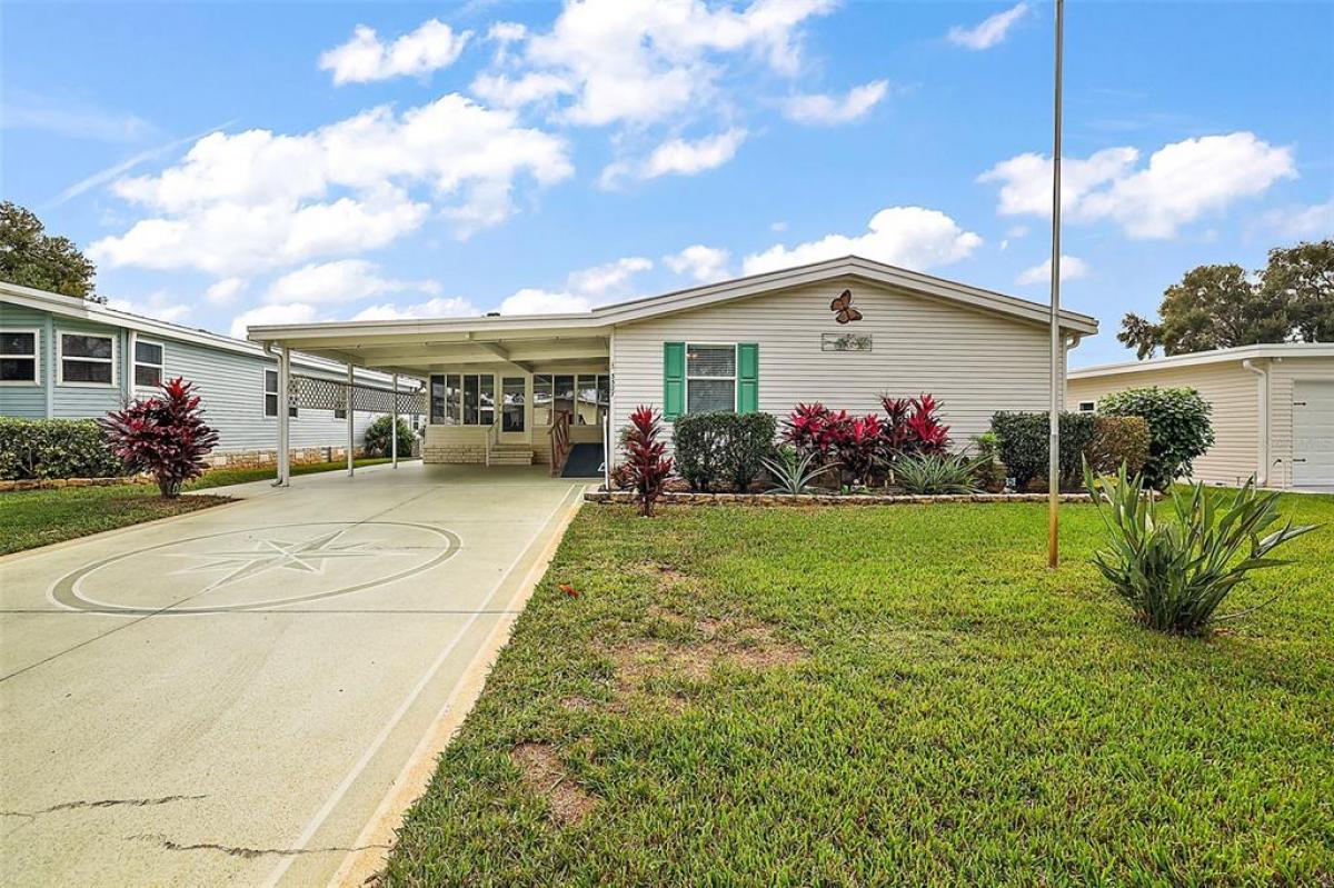 Picture of Mobile Home For Sale in Tavares, Florida, United States