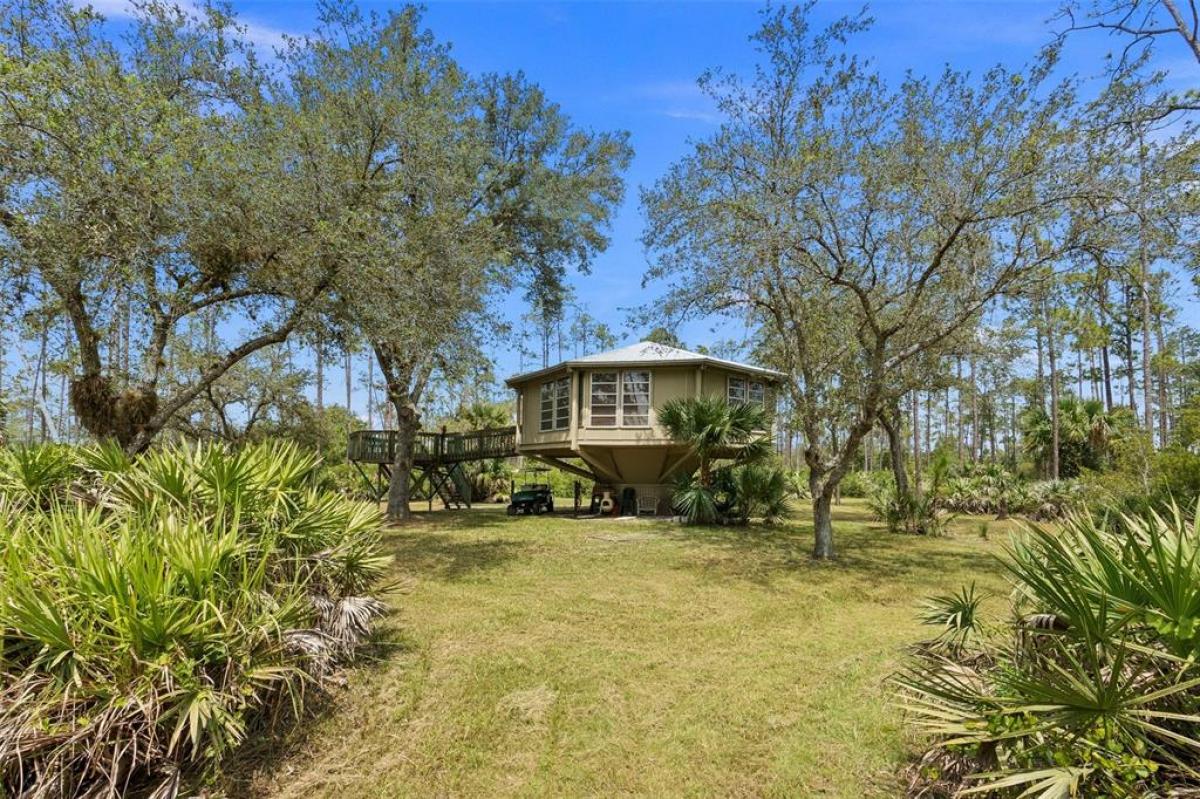 Picture of Home For Sale in Okeechobee, Florida, United States