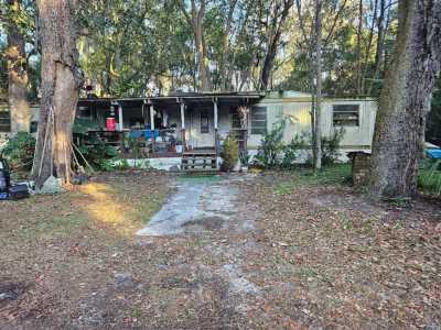 Mobile Home For Sale in Summerfield, Florida