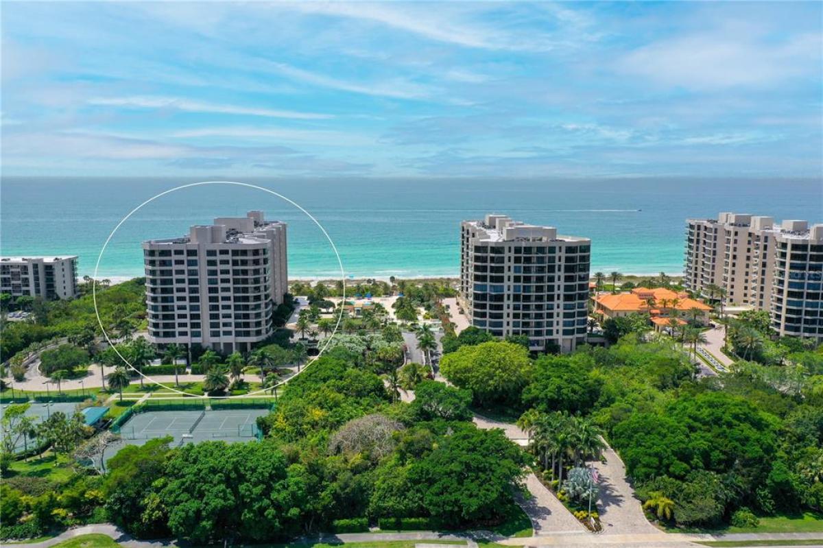 Picture of Condo For Sale in Longboat Key, Florida, United States