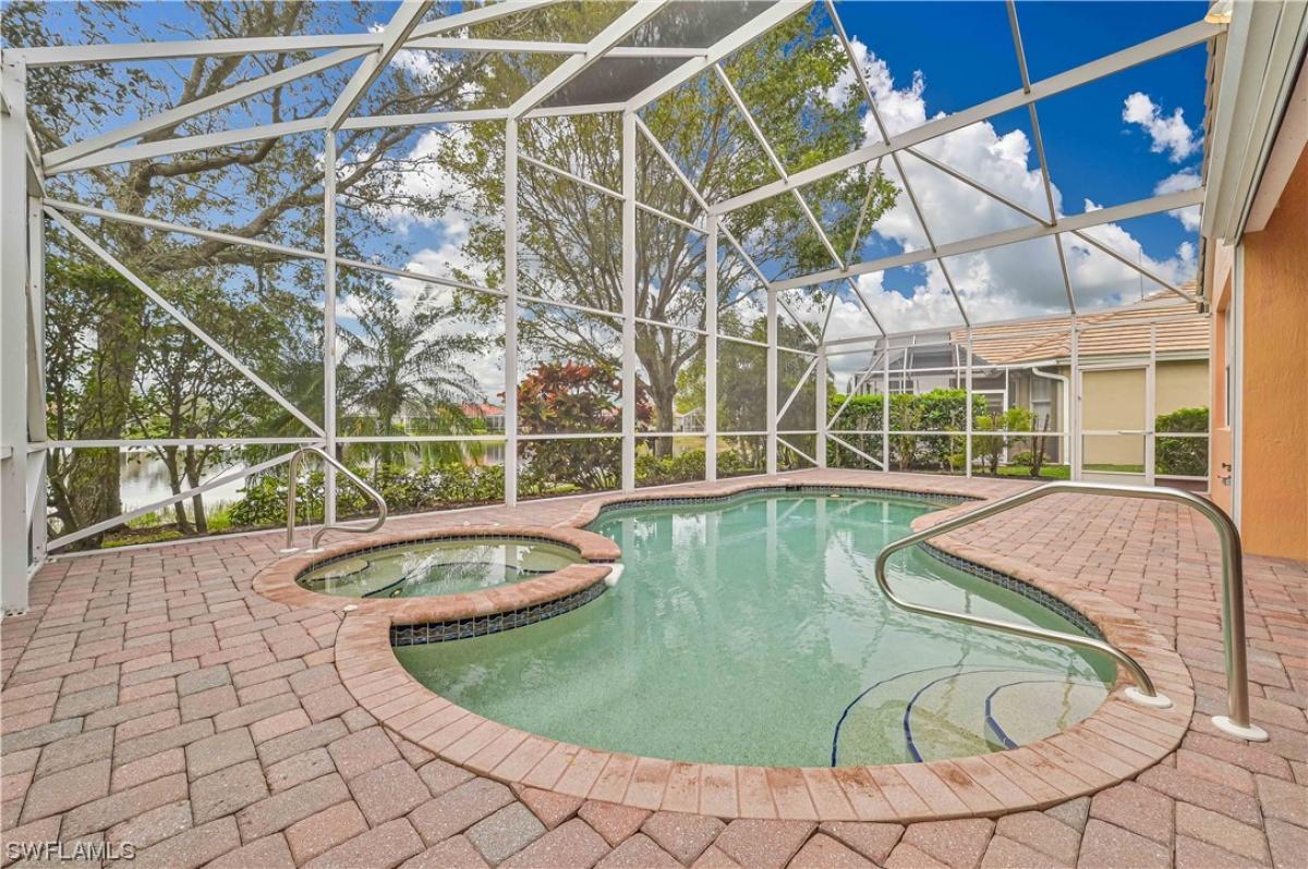 Picture of Home For Sale in Alva, Florida, United States