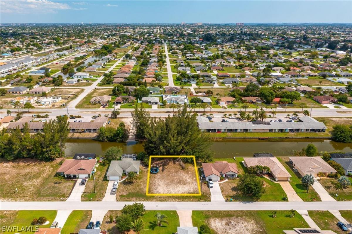 Picture of Raw Land For Sale in Cape Coral, Florida, United States