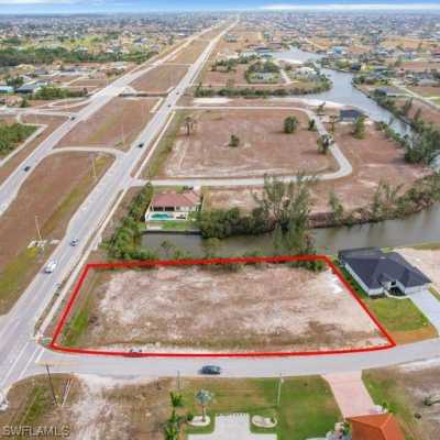 Raw Land For Sale in Cape Coral, Florida