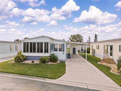 Mobile Home For Sale in Port Charlotte, Florida