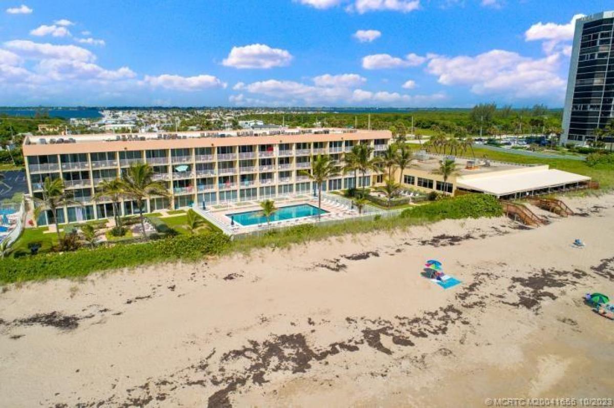 Picture of Condo For Sale in Jensen Beach, Florida, United States