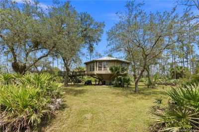 Home For Sale in Okeechobee, Florida