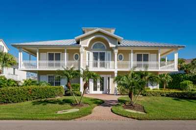 Home For Sale in Marco Island, Florida