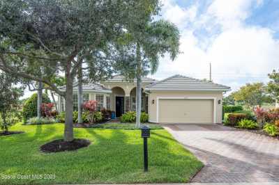 Home For Sale in Vero Beach, Florida