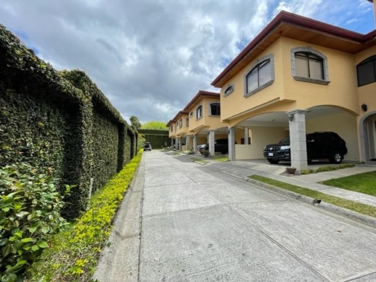 Picture of Condo For Sale in Curridabat, San Jose, Costa Rica
